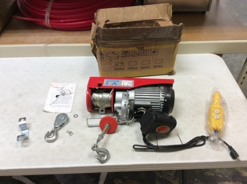 Electric Hoist. Appears Unused, but the controller is coming off. Could need Repair. Untested E-Commerce Return - Lot 217