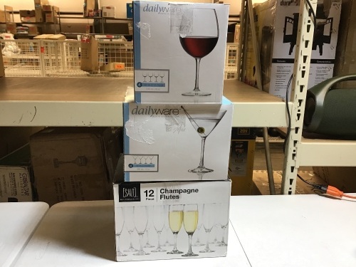 Lot of Glass Drinkingware. (3) Martini Glasses, (3) Wine Glasses, & (1) Champagne Flutes. Appears New - Lot 442