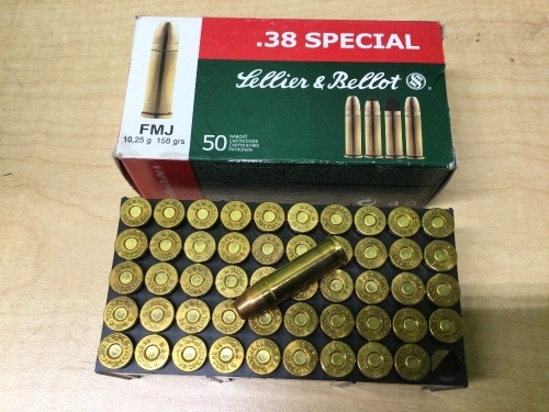 Sellier & Bellot .38 Special FMJ 158 grs (50) Round Box - Lot 461