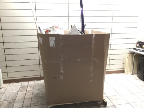 Pallet of Store Return Salvage. Condition Unknown. Will Contain Damaged/Incomplete Items for Parts/Repair. See Pics.  - Lot 851