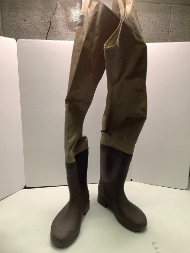 White River Fly Shop, Leg Waders, Size 8 Regular, Ecommerce Return - Lot 109