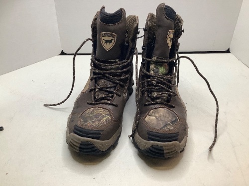 Irish Setters, Men's Hiking Boots, 8.5 Ecommerce Return - Lot 171