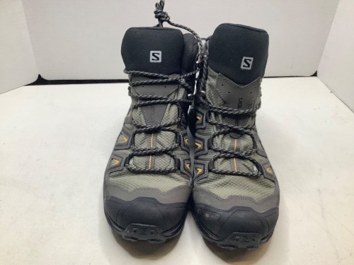 Salomon Gore-Tex, Men's 9, Ecommerce Return - Lot 207