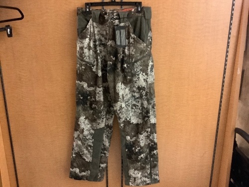 Red Head Men's TWP Pants, Strata, Medium, Appears New - Lot 218