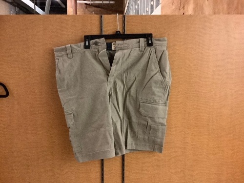 Red Head Stretch Shorts, Men's 36, Appears New - Lot 225