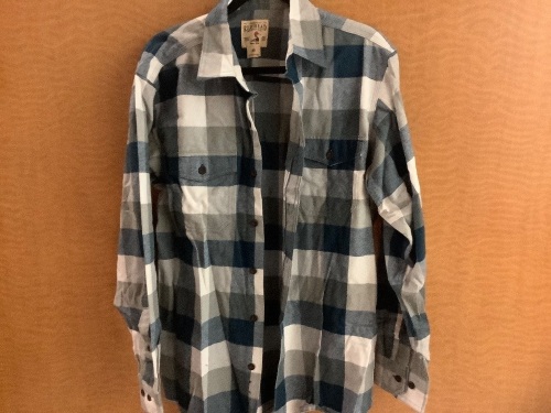 Red Head Men's Plaid Shirt, Medium, Ecommerce Return - Lot 291