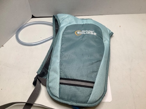 Eclipse Hydration Bag, Ecommerce Return - Lot 337