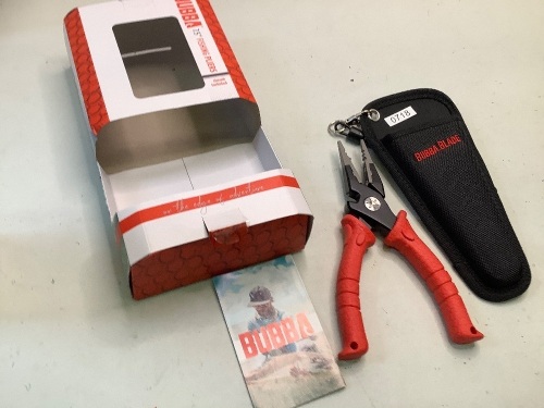 Bubba 7.5" Fishing Pliers, Ecommerce Return, cord missing piece - Lot 344