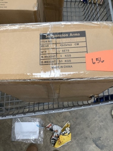 Dodge Ram 1500 Suspension System Control Arms - Lot 656