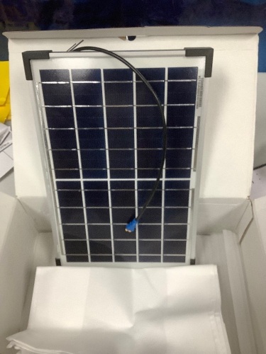 Smart Power Blue Carbon Alloy Solar Panel - Lot 752
