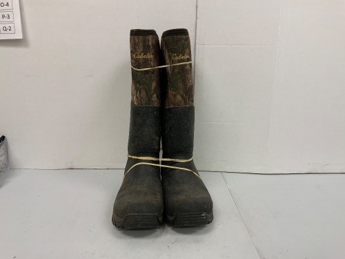 Hiking/Hunting Boots, E-Commerce Returns - Lot 186