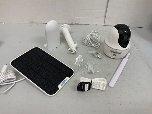 Reolink Solar Panel Security Camera Set, E-Commerce Return - Lot 188