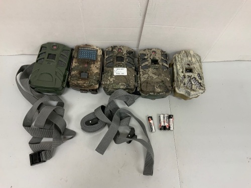 Lot of (5) Trail Camera, E-Commerce Returns - Lot 241