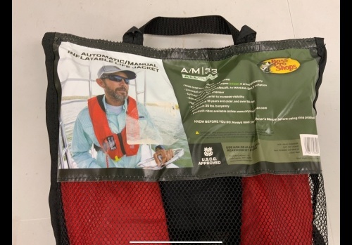 Fishing Life Vest, E-Commerce Returns - Lot 297
