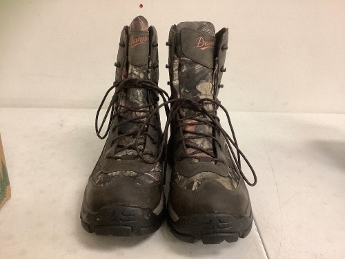 Danner Boots for Men, Size 10, Appears New - Lot 385
