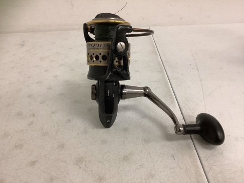 Penn Battle II 5000 Fishing Reel, E-Comm Return - Lot 457