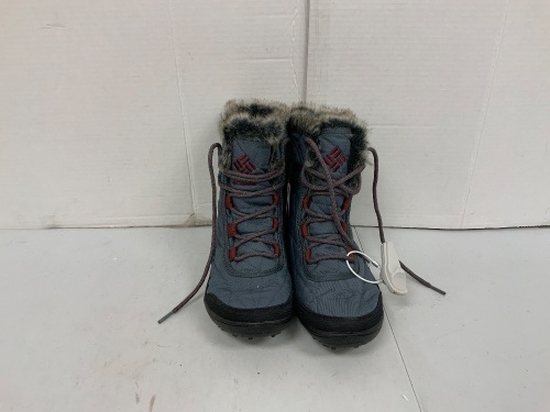 Columbia Womens Boots, 9, Appears New - Lot 481