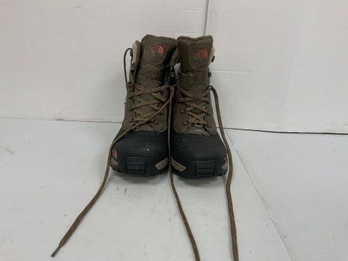 North Face Mens Boots, 10.5, E-Commerce Return - Lot 499