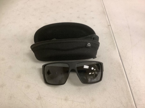 Native Polarized Sunglasses, Appears New - Lot 545