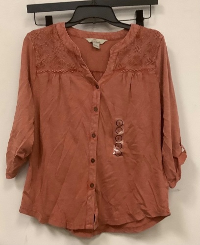 Bob Timberlake Womens Shirt, L, Appears New - Lot 570
