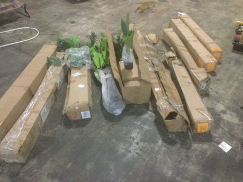Lot of Artifical Plants  - Lot 49