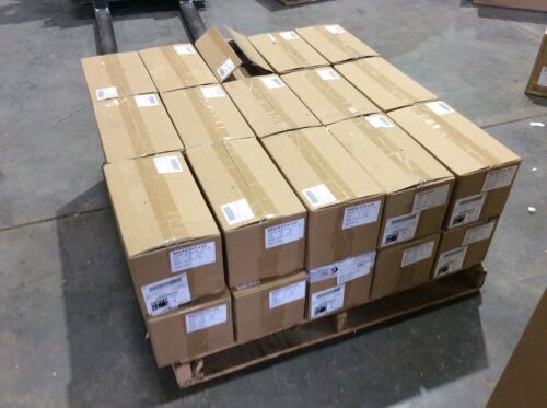 Lot of (30) Pairs of Wheel Hubs, Unknown Fit  - Lot 81