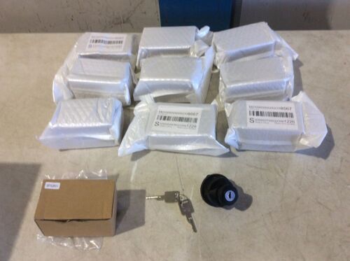Lot of (10) Ignition Switch with Keys For Bobcat, Unknown Fit  - Lot 122