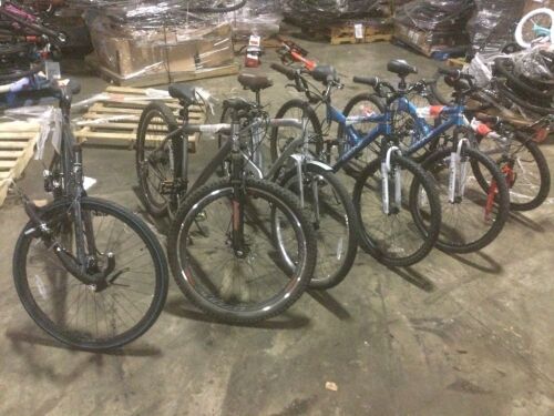 Lot of (6) Mountain Bikes - For Parts or Repair  - Lot 263