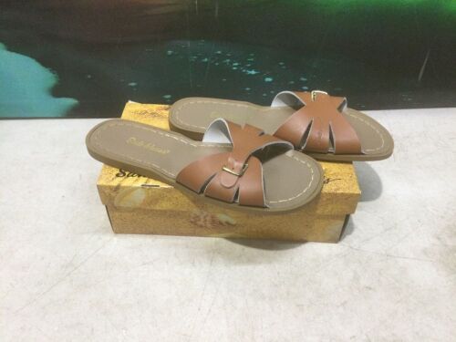 Sun-San Salt Water Sandals, Size 7  - Lot 443