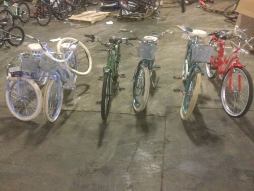 Lot of (6) Beach Cruisers - For Parts or Repair  - Lot 609