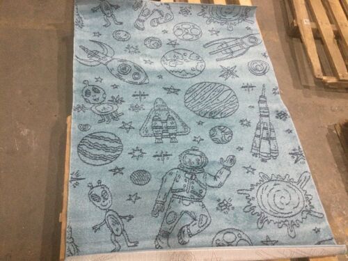 Averie Space Themed Rug, 4' x 6'  - Lot 802