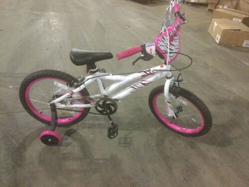 Huffy Girls' 18" Fire Up Bike - Scratch on Number Plate - Lot 840