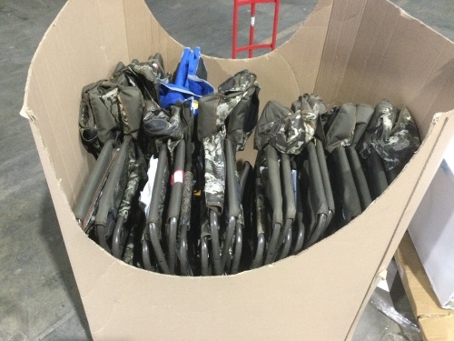 Lot of Outdoor Chairs for Repair or Parts - Lot 1128