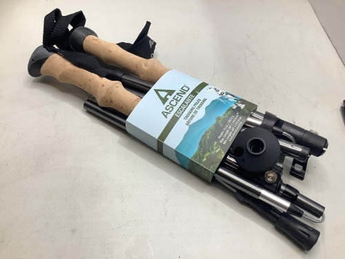 Ascend Trekking poles, Appears New - Lot 102