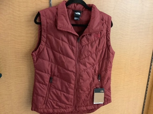The North Face Women's Tamburello 2 vest, Medium, Appears New - Lot 163