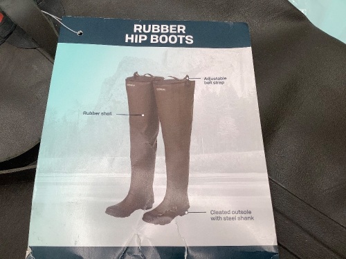 Magellean Rubber Hip Boots, Men's 13, Ecommerce Return - Lot 179