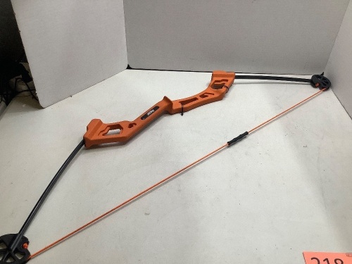 Bear Youth Bow, Ecommerce Return, Appears New - Lot 218