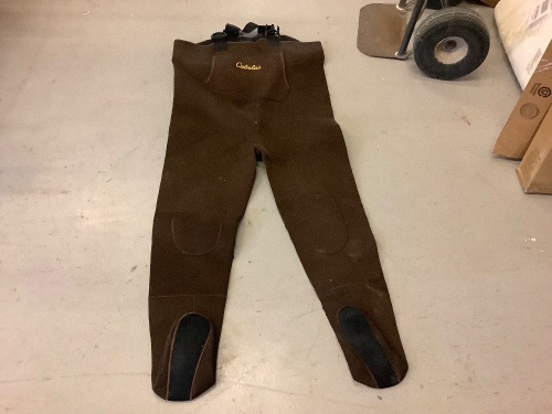 Softfoot Waders, Size LS, Ecommerce Return - Lot 304