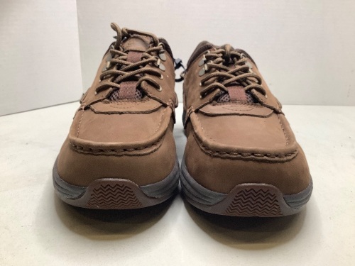 World Wide Sportsman Men's 10.5, Ecommerce Return - Lot 338