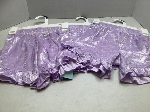 More than Magic Shorts, Large (10-12) Appears New - Lot 386