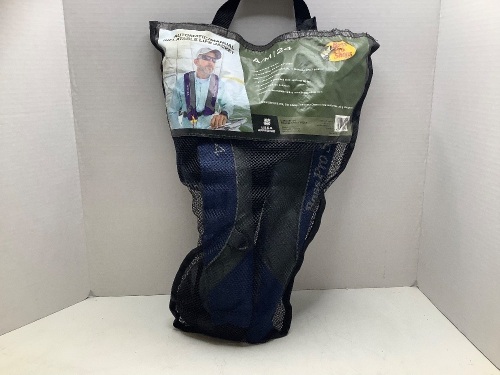 Automatic/manual Inflatable Life Jacket A/M | 24, Appears New - Lot 397