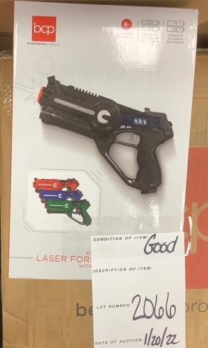 Set of 4 Infrared Laser Tag Blasters and Vests for Kids & Adults - Lot 2066