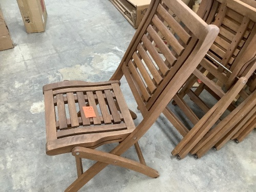 Set of (5) Wooden Foldable Chairs - Slight Damage - Lot 811