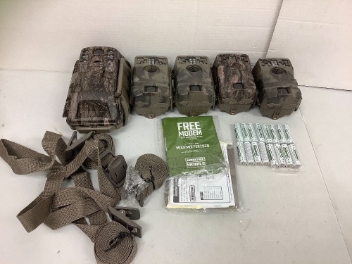 Lot of (5) Trail Cameras, E-Commerce Return, Untested - Lot 118