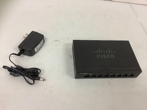 Cisco 8 Port Switch, Powers Up, E-Commerce Return - Lot 161