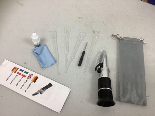 Salinity Refractometer for Seawater and Marine Fishkeeping, E-Commerce Return - Lot 178