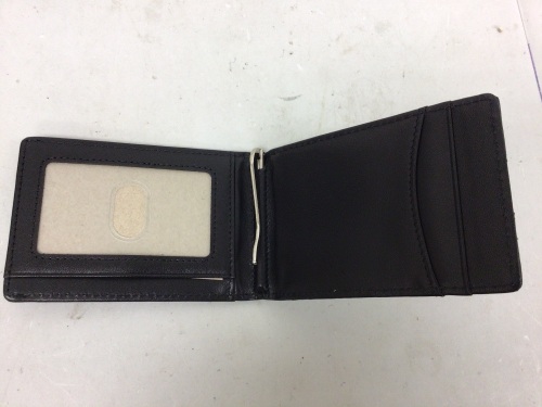 Mens Wallet, Appears new - Lot 573