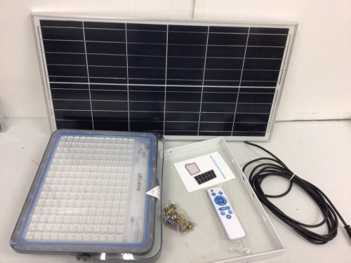 Large Solar Light, Untested, E-Commerce Return - Lot 746