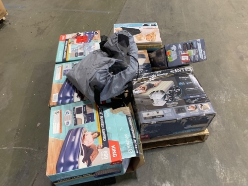 Lot of (8) Air Mattresses. Unknown E-Comerce Returns - Lot 160