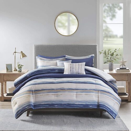 Madison Park Marina 8 Piece Printed Seersucker Comforter and Coverlet Set Collection, Cal King - Lot 417